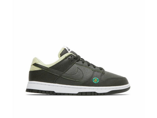 Dunk Low 'Avacado' (Wmns)